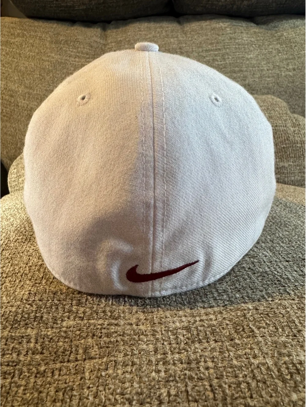 Nike Arkansas Razorbacks White/Red baseball cap “A